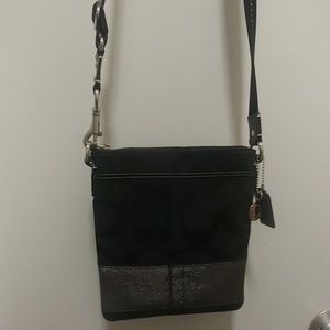 Black with silver accent very excellent used condi